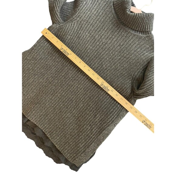Garnet Hill Womens M  Gray  Wool Turtle Neck Pullover Side Buttons Lace Trim‎ - Picture 12 of 14